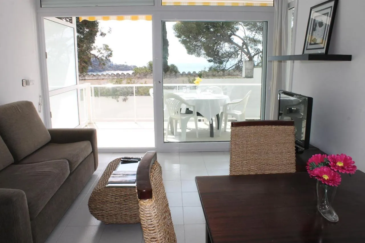 Agi Residencial Almadraba Apartment Roses 0*,